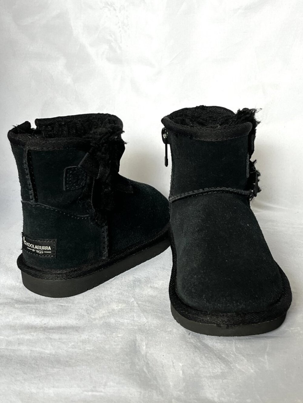 Koolaburra by UGG Victoria Mini Toddler Suede Bow Boots Black Size 7T